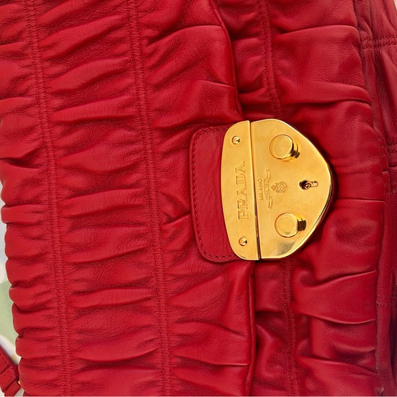 Prada Patina Dressy gaufre Red Leather Bag (rosso) - Picture 2 of 12